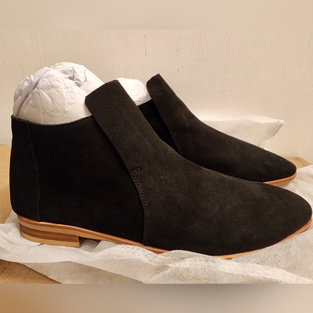 Jeffrey Campbell Suede Flat Bootie